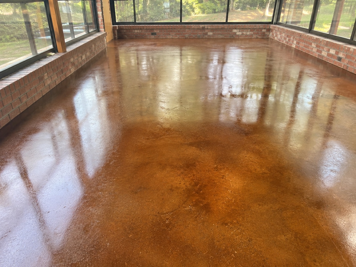 Colored concrete in a warm integral tone